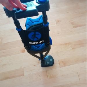 Hands Free Crutch - iwalk 3.0